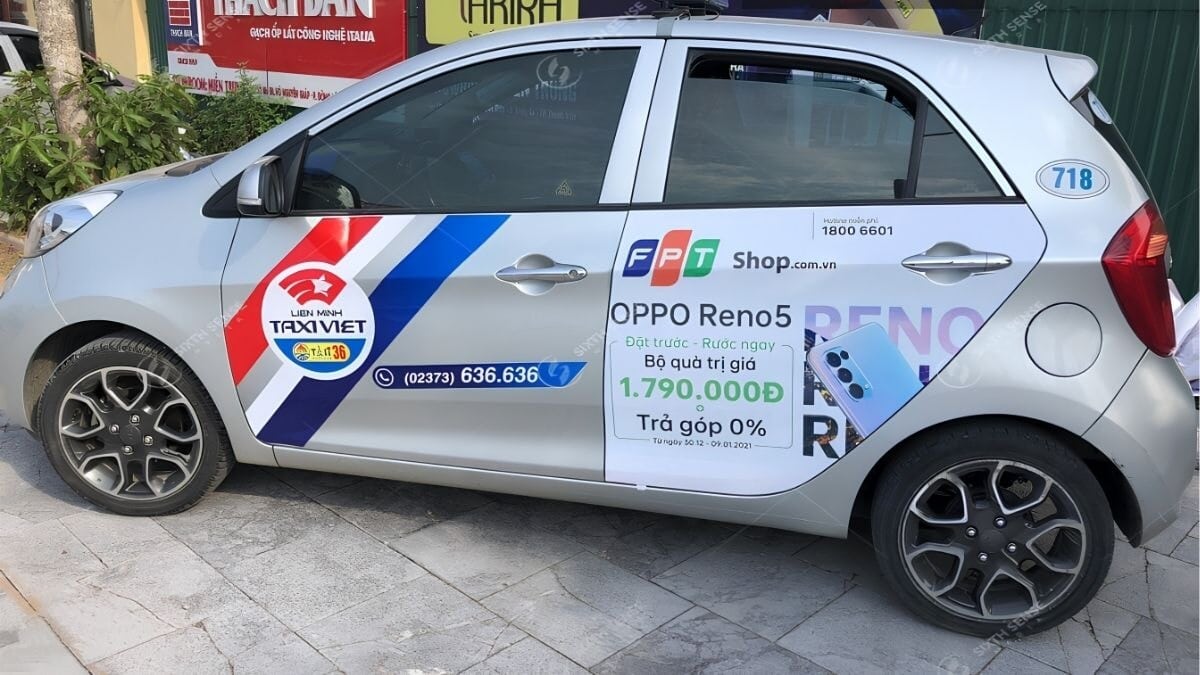 Các Hình Thức Quảng Cáo Trên Phương Tiện Giao Thông- Quảng cáo trên xe taxi