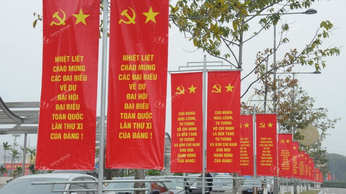 Hệ Thống Street Banner Đồng Bộ Theo Tuyến
