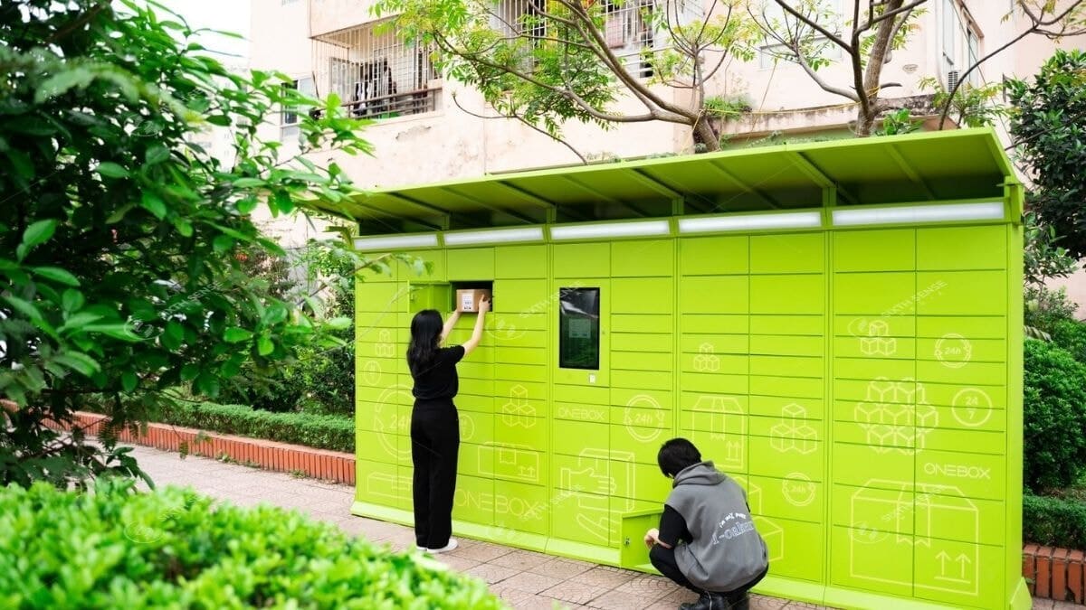 Vì Sao Tủ Gửi Đồ Trở Thành Điểm Chạm Quảng Cáo Mới?