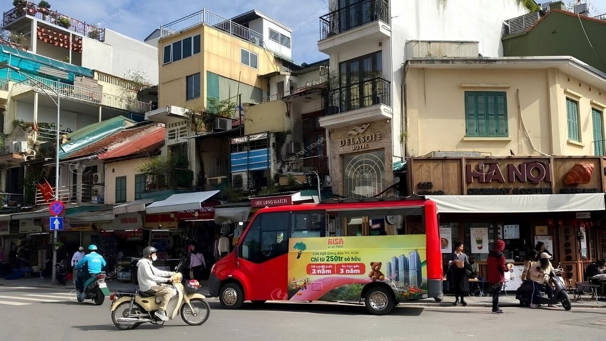Ưu Điểm Của Quảng Cáo Xe Bus- Hiển Thị Nổi Bật Trên Các Tuyến Giao Thông Hằng Ngày