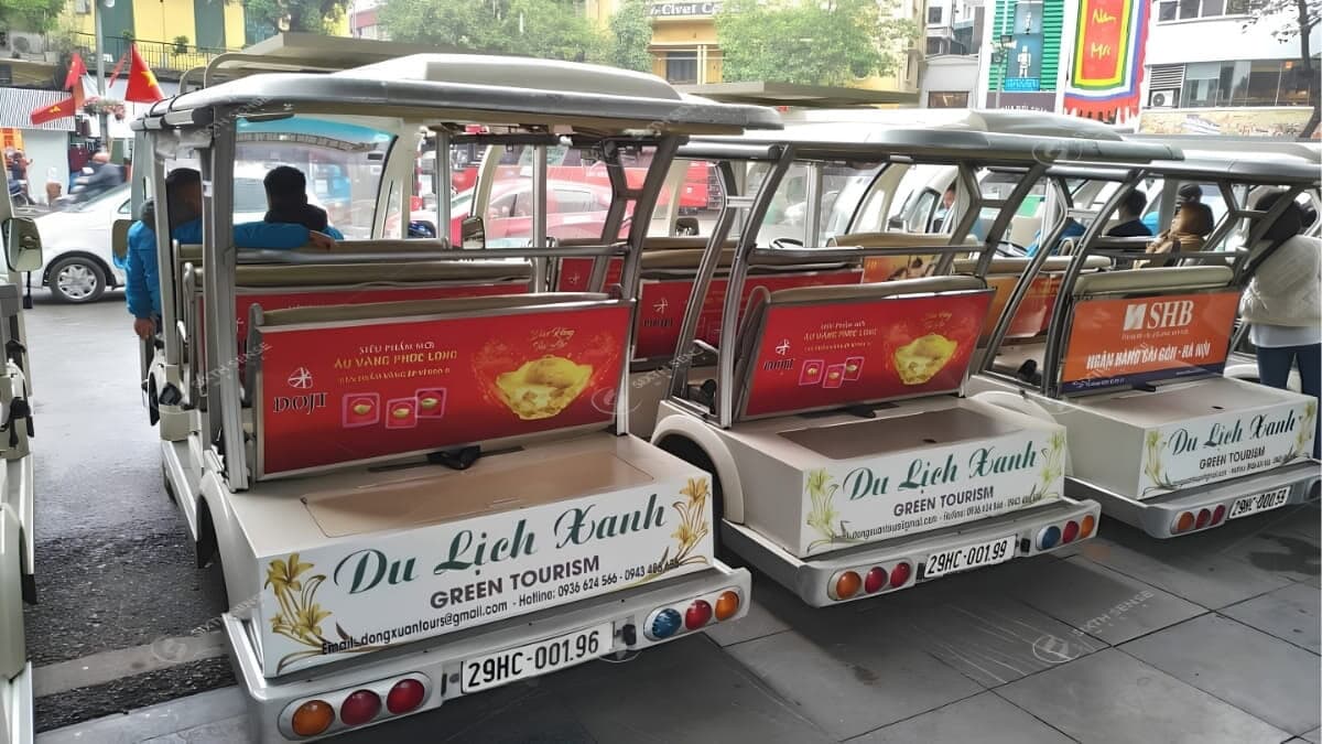 Quảng Cáo Trên Xe Ô Tô Điện Của Doji Tại Hà Nội