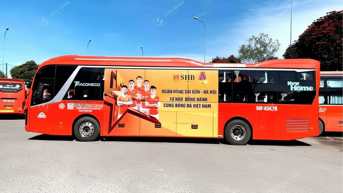 Các Hình Quảng Cáo Trên Xe Khách Phổ Biến