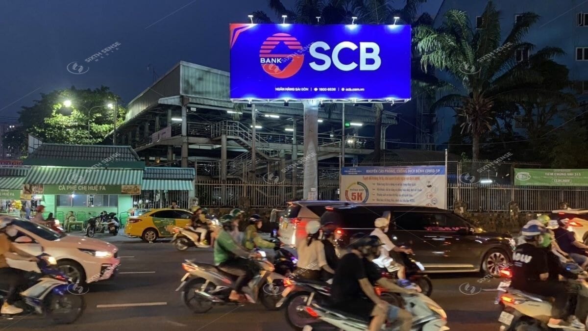 Quảng Cáo Biển Bảng Pano, Billboard Tại Khu Vực Bến Xe