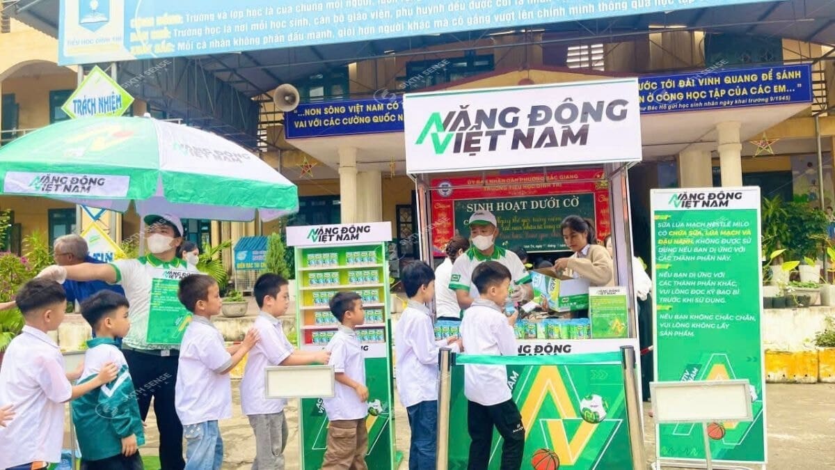 Dịch Vụ Quảng Cáo Tại Trường Học Phù Hợp Với Ngành Hàng Nào? 