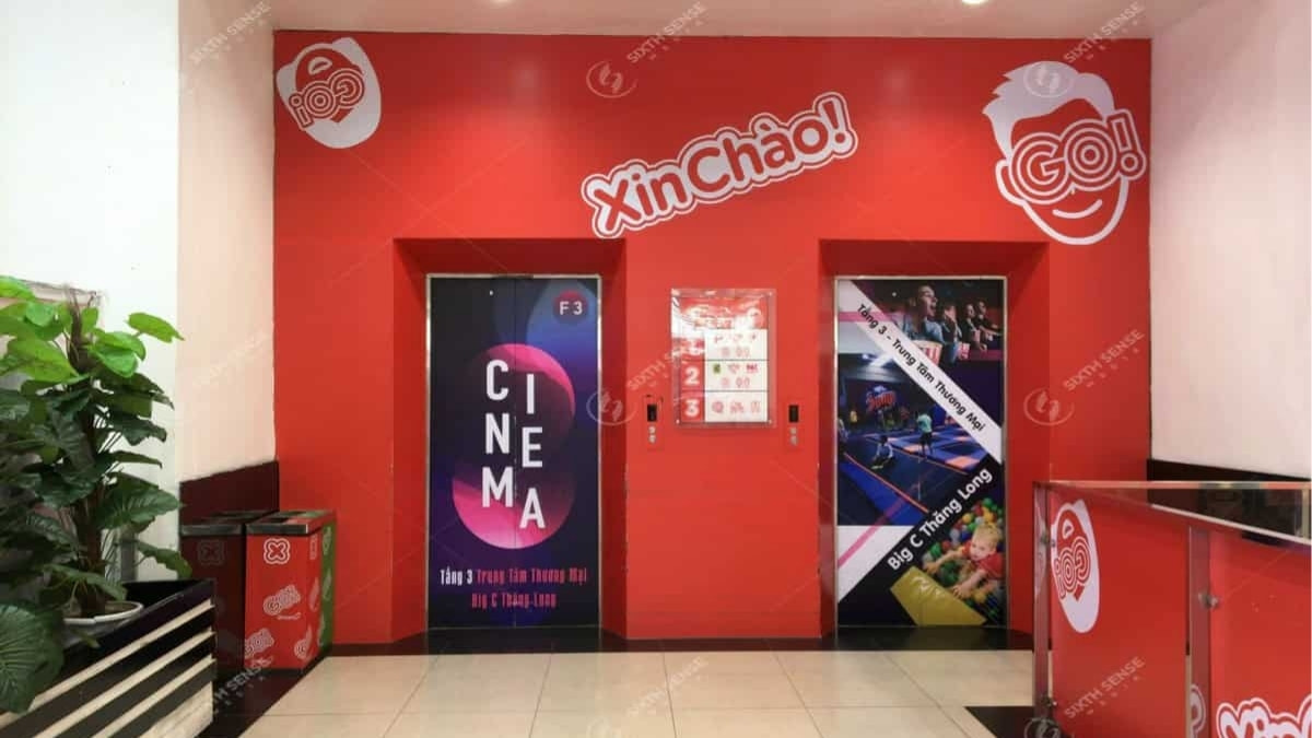 Decal Dán Cửa Thang Máy
