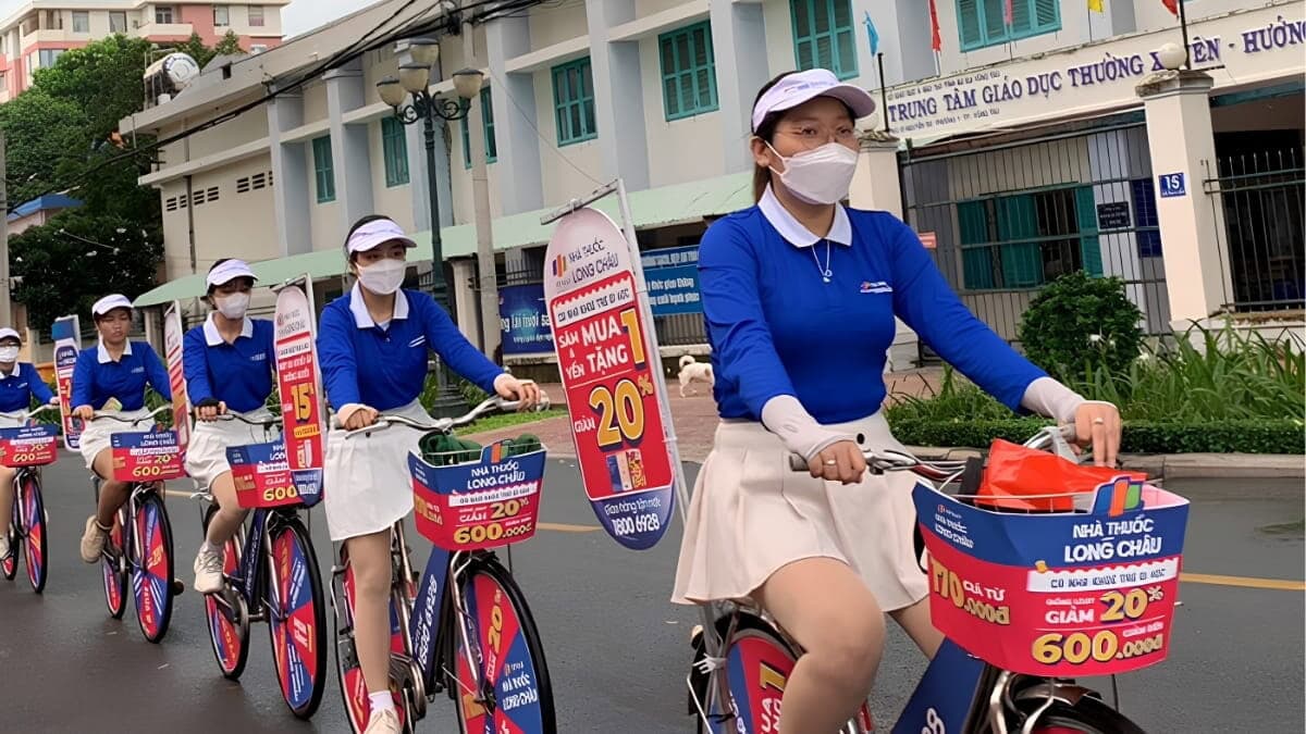 Lưu Ý Khi Tổ Chức Chạy Roadshow Xe Đạp - Chọn đúng vị trí gắn nhận diện thương hiệu