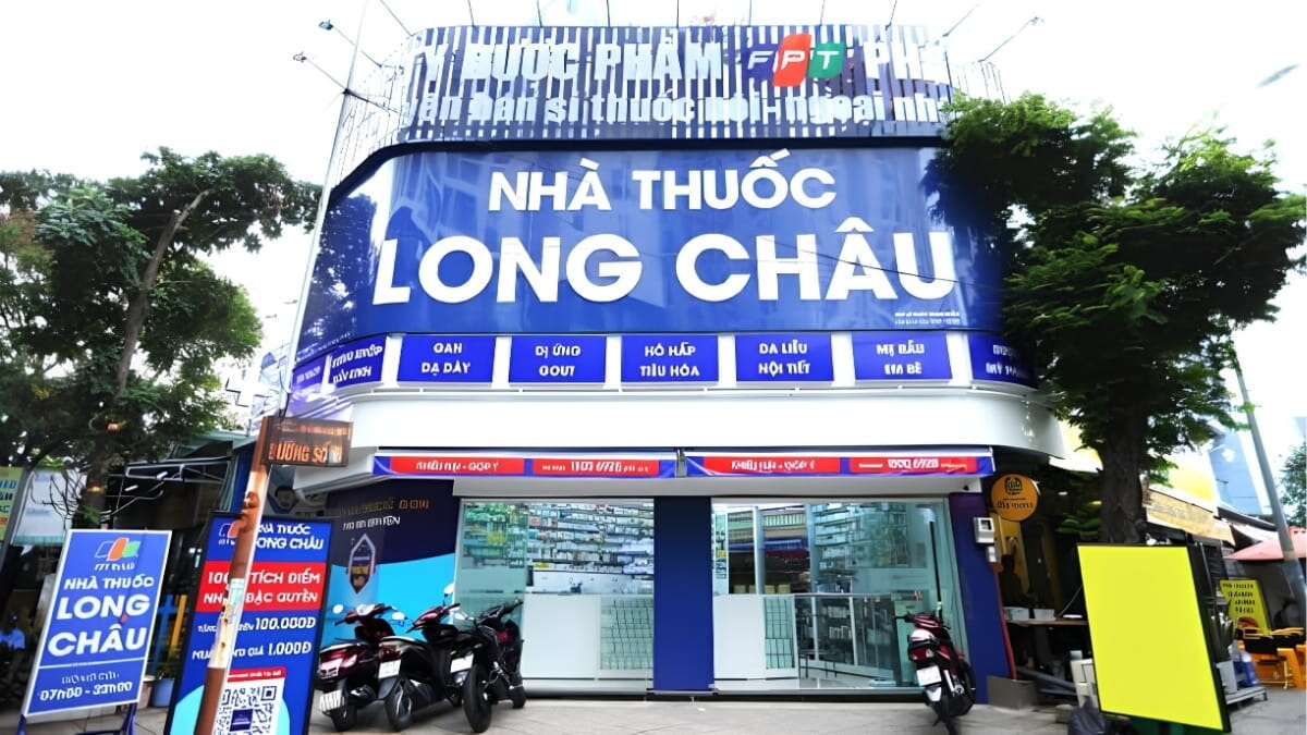Standee Quảng Cáo Tại Cửa Ra Vào 