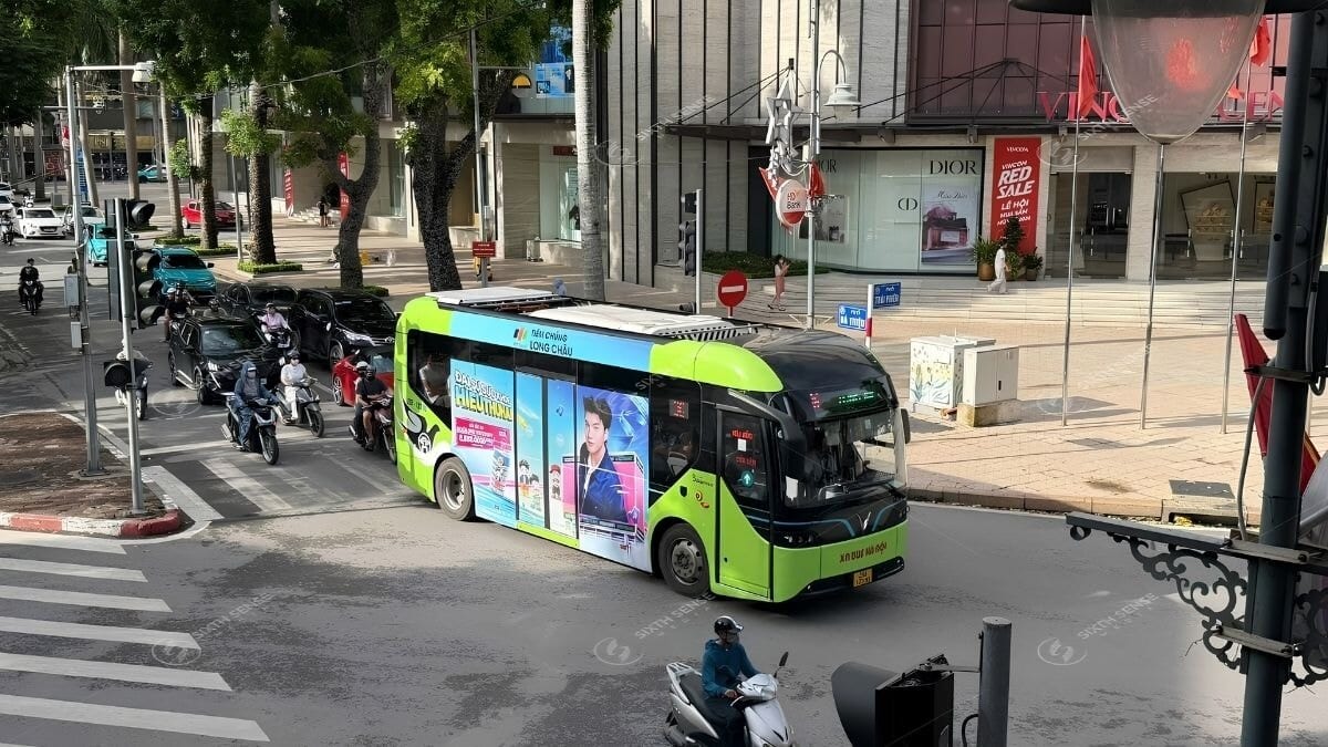 Bảng Giá Các Hình Thức Quảng Cáo Ngoài Trời OOH 2026