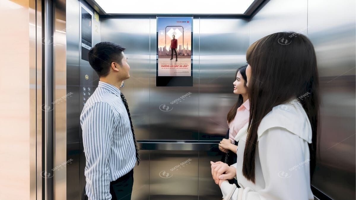 Màn Hình Quảng Cáo Frame Trong Thang Máy Được Đặt Ở Vị Trí Nào?