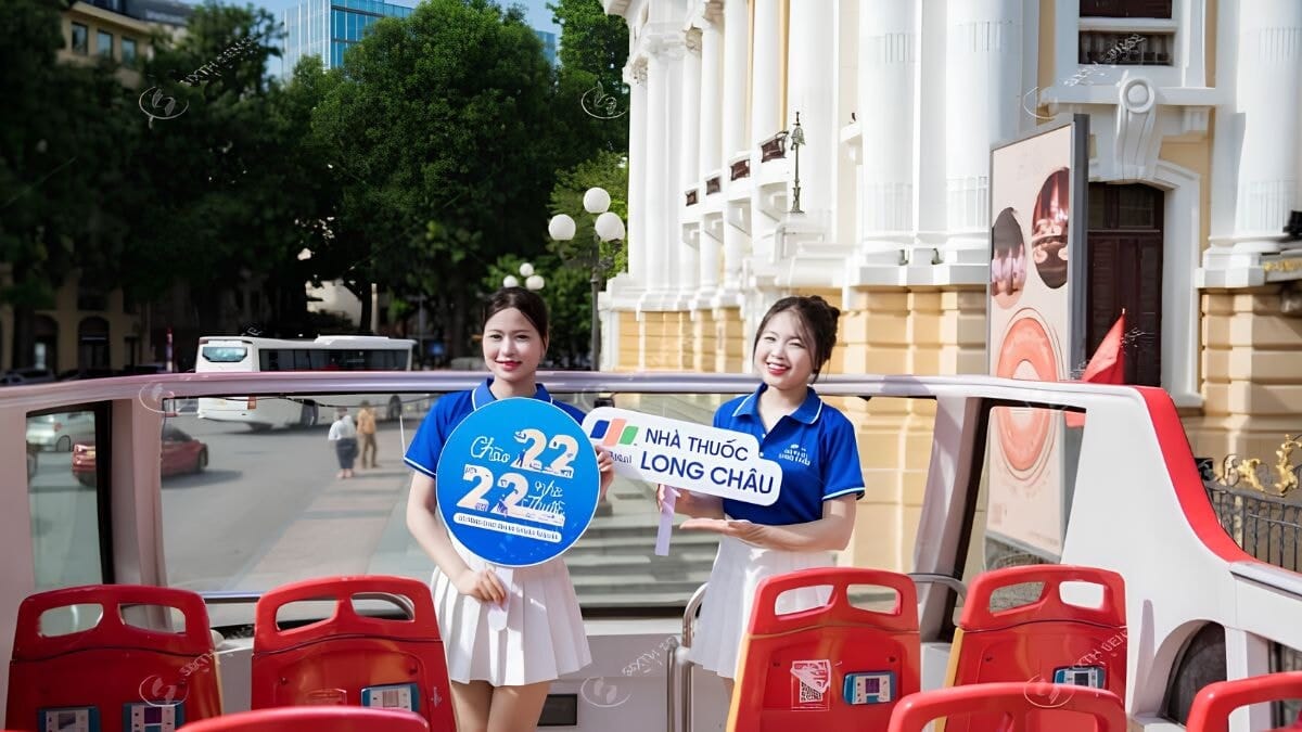 Roadshow Xe Bus 2 Tầng Cho Nhà Thuốc Long Châu 2
