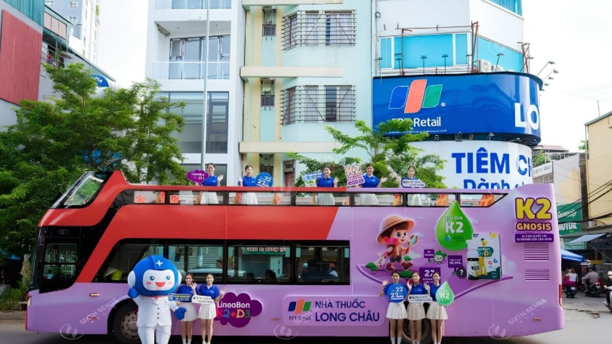 Roadshow Xe Bus 2 Tầng Cho Nhà Thuốc Long Châu 1
